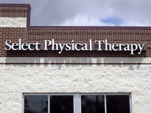 Select Physical Therapy - Channel Letters