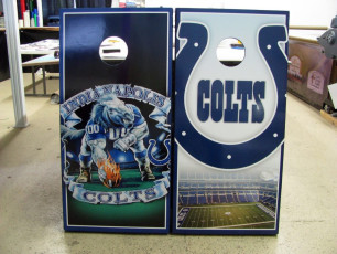 Custom Cornhole Set - Colts