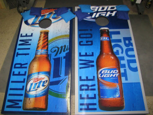 Custom Cornhole Set - Miller Lite