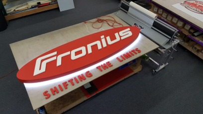 Fronius - Back-lit Channel Box & Dimensional Letters