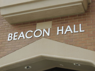 Valparaiso University (VU) - Beacon Hall Dimensional Letters